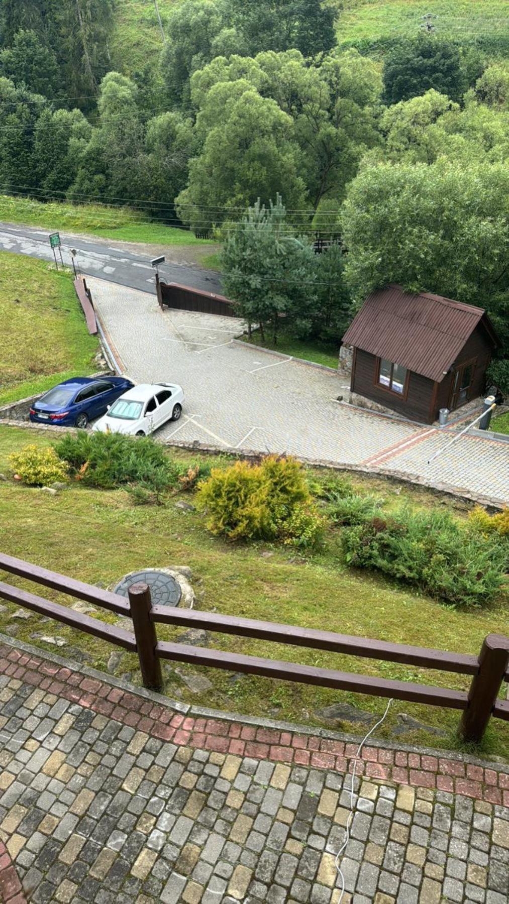 Georgiy Hotel Oryavchyk Exterior photo